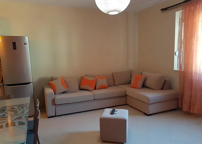 Flori Apartament Wlora